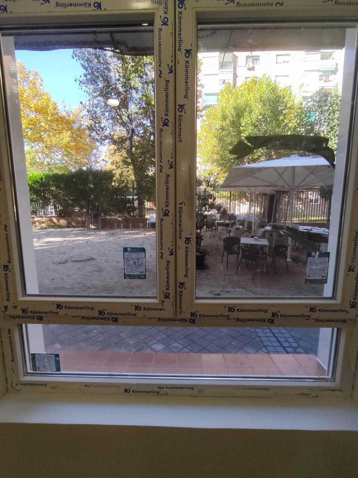 Confort Al Lado Del Rio Madrid Exterior photo