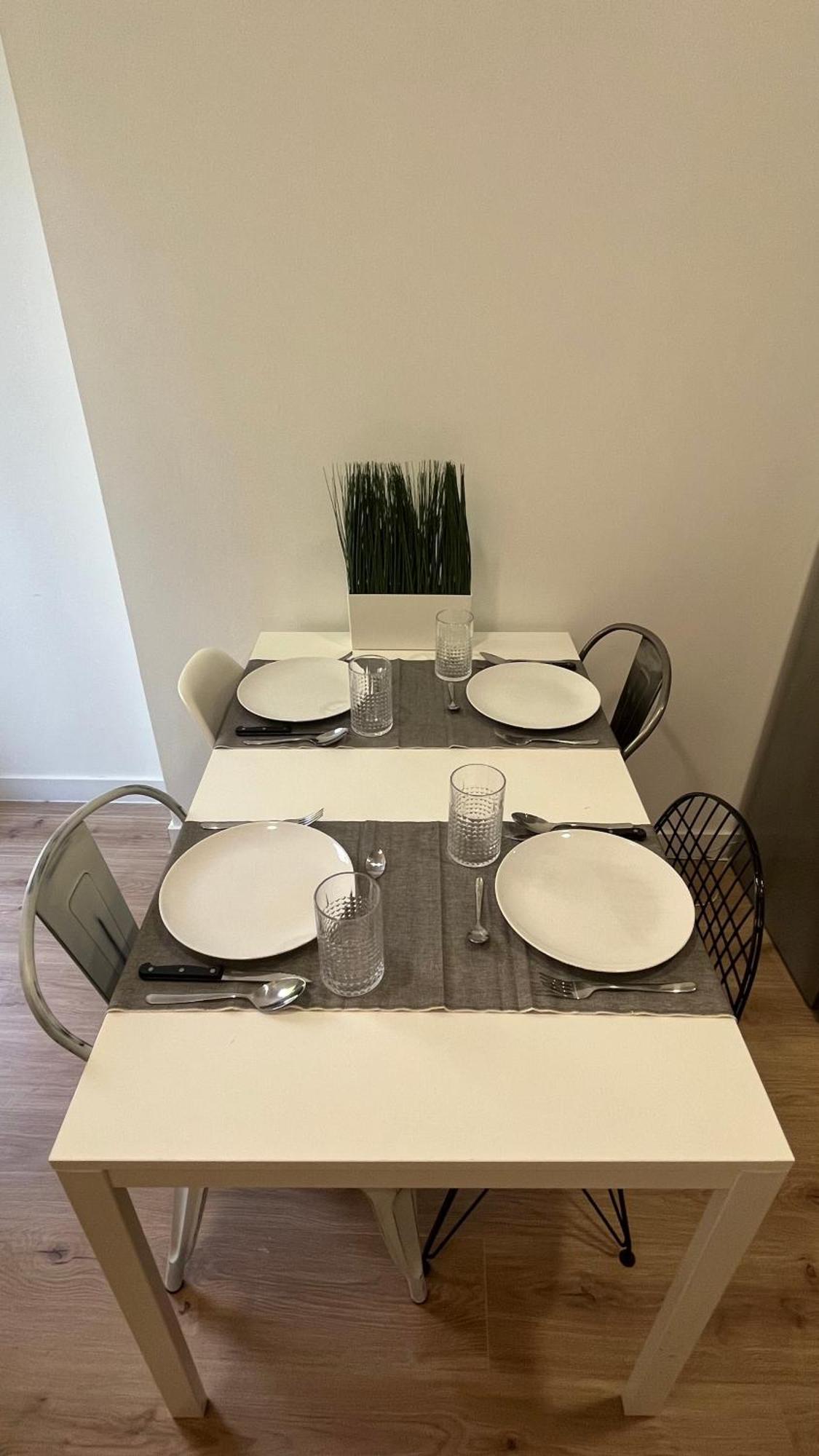 Confort Al Lado Del Rio Madrid Exterior photo